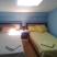 STAN SA POGLEDOM NA MORE, private accommodation in city Budva, Montenegro - spavaca sa razdovjenim krevetima 2nivo